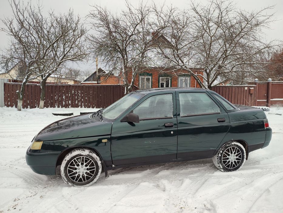 Продам ваз 2110  в гарному стані Варить не потрібно  тел. 09******59 ходова хороша гарна музика  , новий антифріз, новий акб нове масло. фільтр . печка хороша резина зимова робить нічого не потрібно  Документи порядок любе оформлення
Страховка присутня