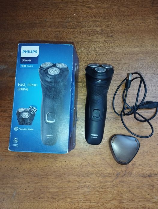 Электробритва Philips S1141