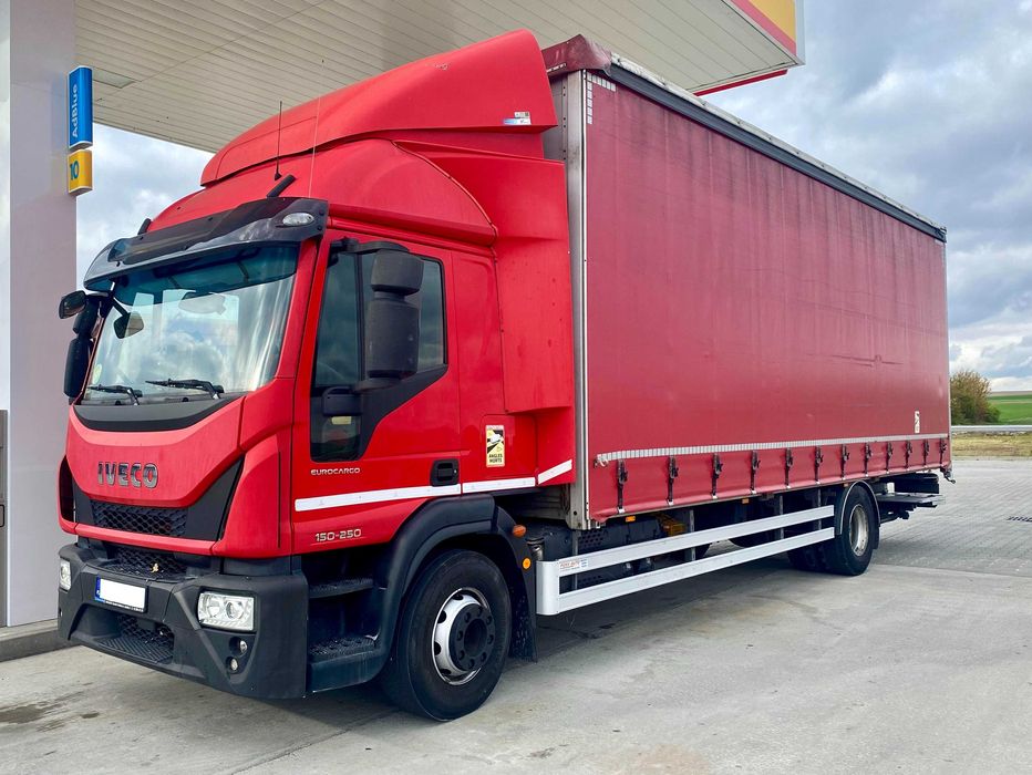 Odstąpię leasing Iveco Eurocargo 2018r z windą 2t