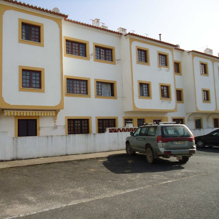 Milfontes - Apartamento T2 a 700metros da Praia "Férias"