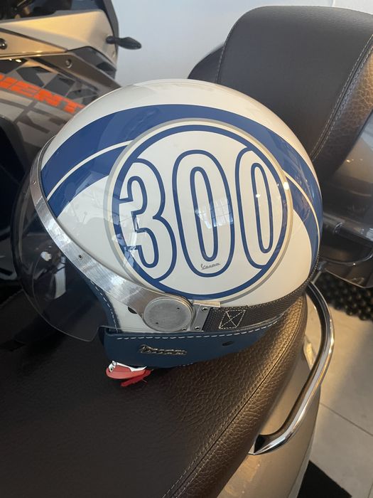 Capacete vespa
