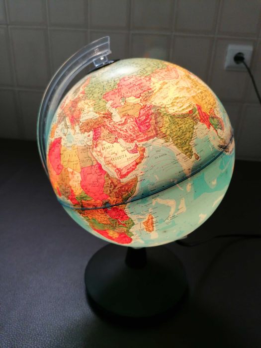 Globo, mapa com cores