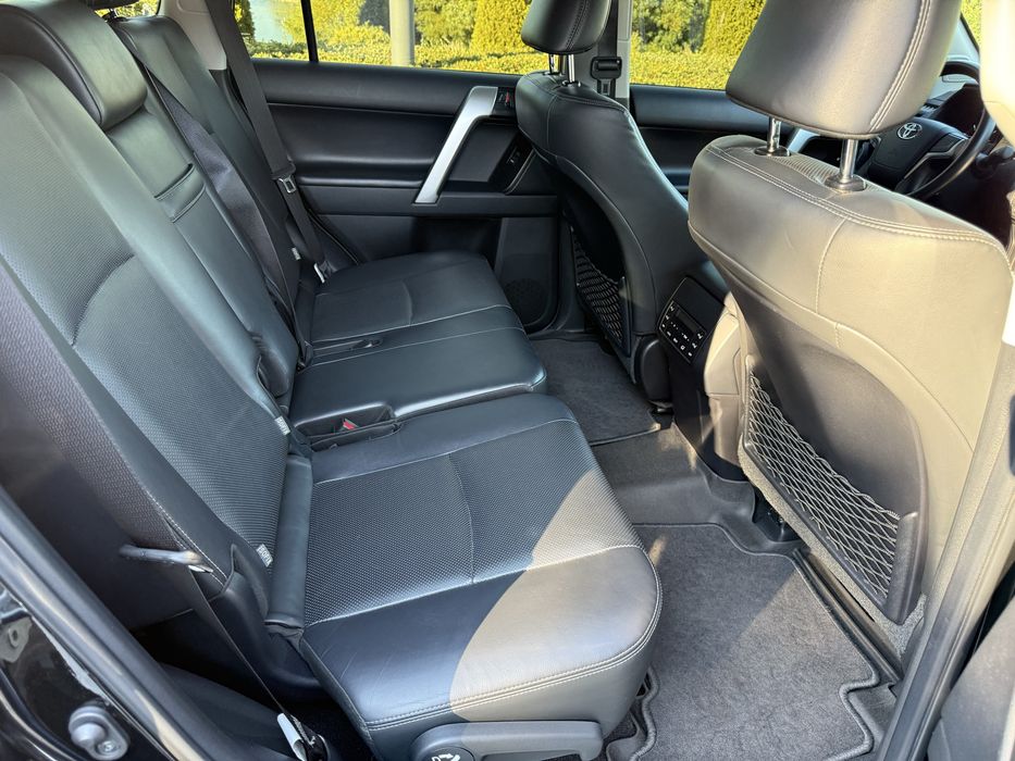 Toyota Land Cruiser Prado 2019 VIN JTEBU3FJ20K170293 фото оголошення 22 з 24