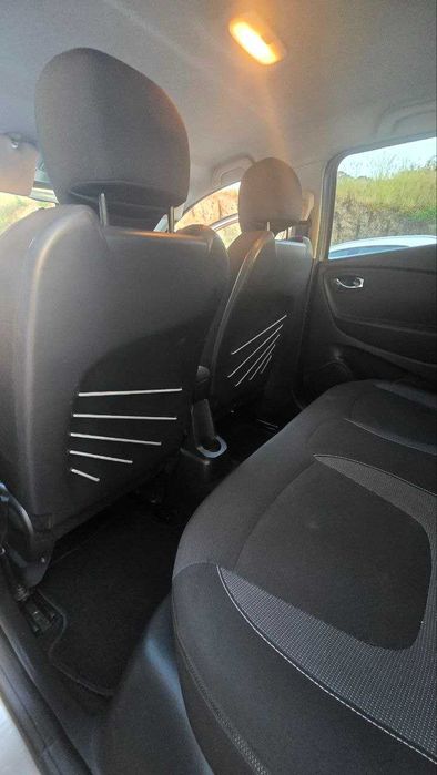 Renault Captur — fotografia 10