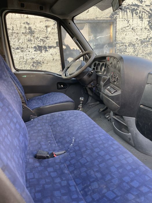 Івеко дейлі 2.8  2004р