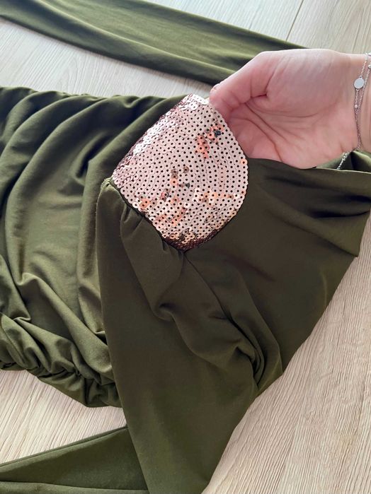 Sukienka khaki długi rękaw cekiny elegancka casualowa Butik XS/34