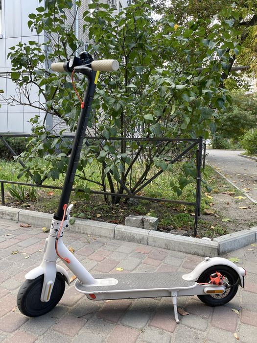 Електро самокат, mi electric scooter 3