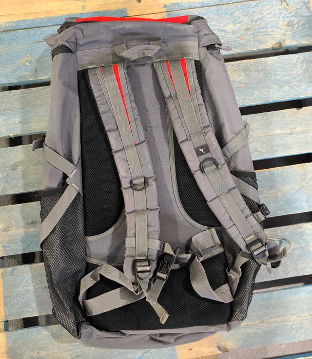 Plecak turystyczny Outhorn Iron 60L