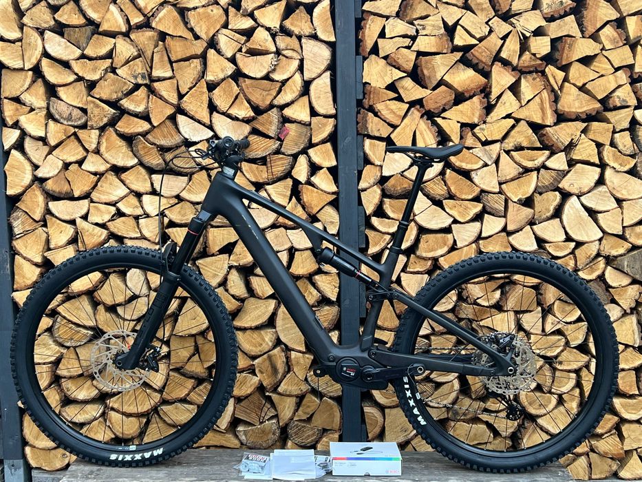 18.8kg Full Carbon Cube AMS Hybrid ONE44 C:68X L rower elektryczny SL Bosch SX