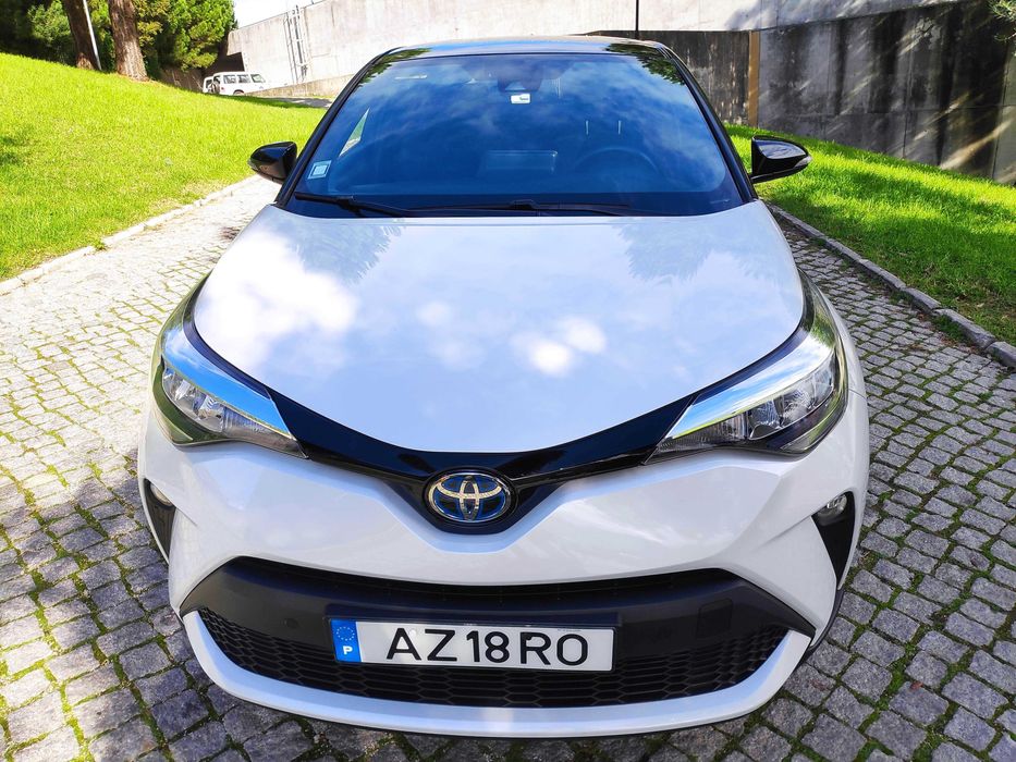 Toyota C-HR 1.8 Hybrid Square Collection