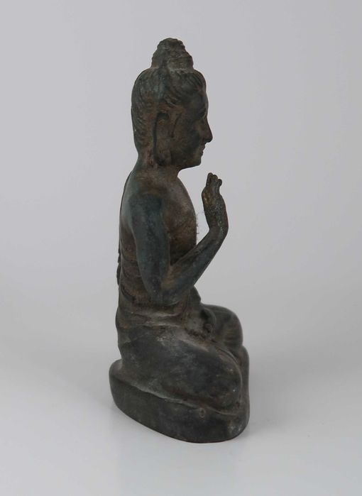 Buda Sentado, antigo, em Metal