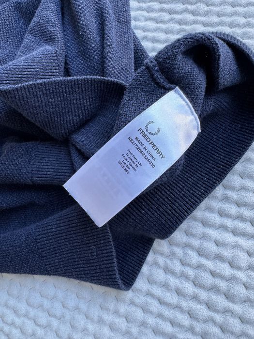 Fred Perry Textured Yarn Pique Crew Neck Sweater – K8217