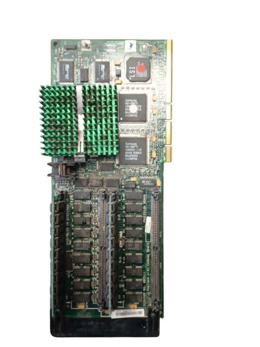 Płyta główna Compaq 211420 -001 z procesorem i 2 kostkami ram.