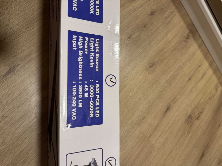 Bezcieniowa lampa Led 67cm 540 Led