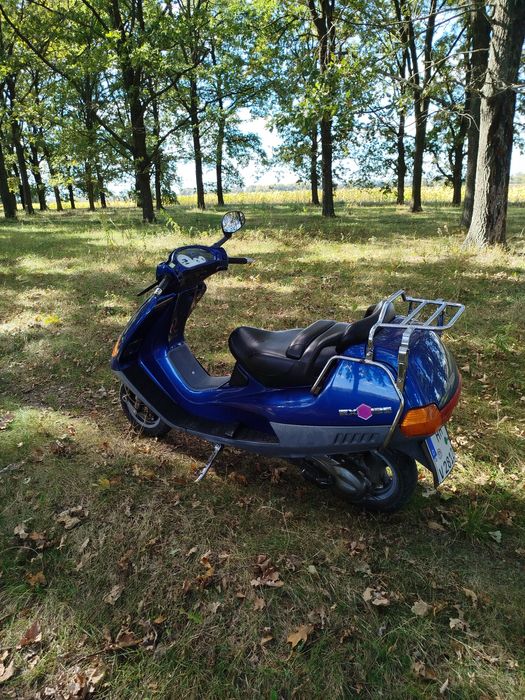 Мопед скутер Піаджио гексагон