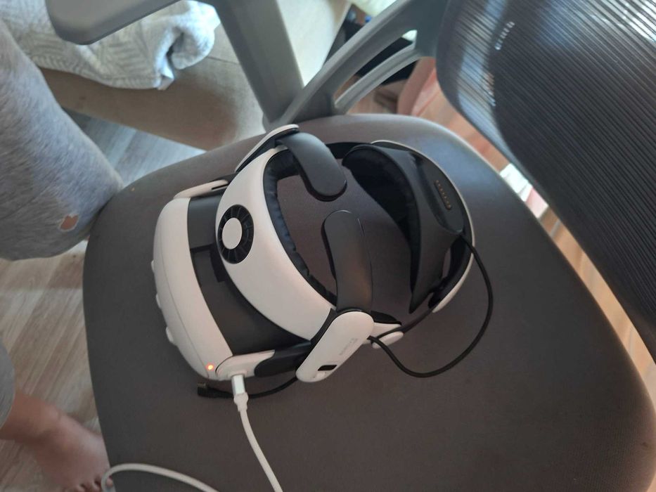 Meta quest 3 z dodatkiem bobo vr s3 pro 512gb