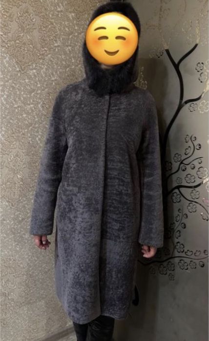 Шуба астраган з песцем