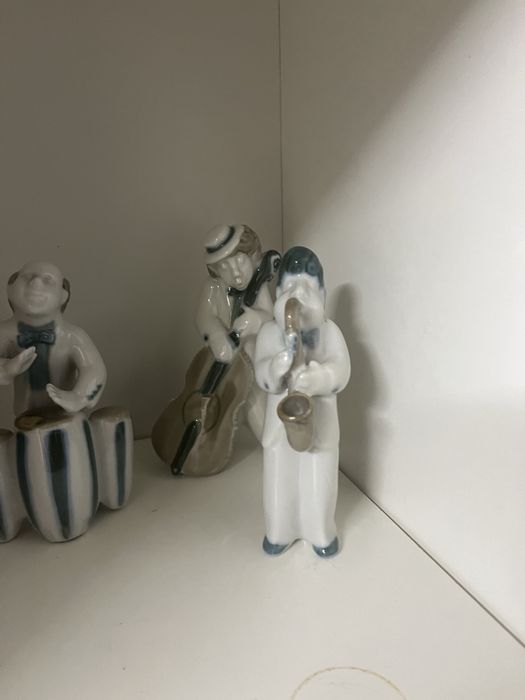 Продам статуетки всі разом