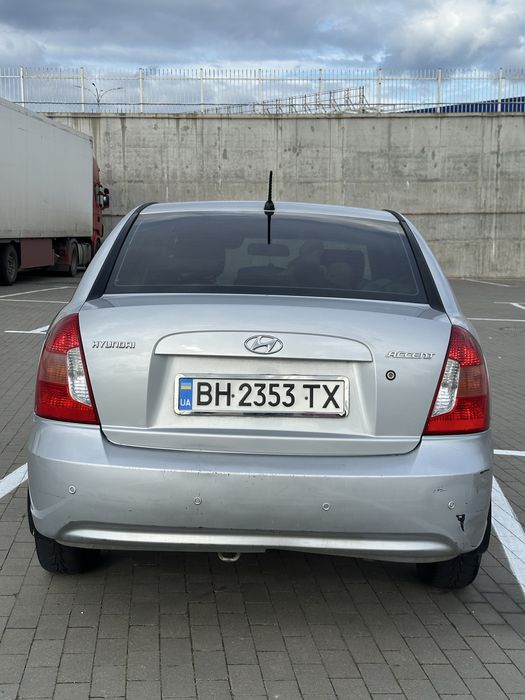 Hyundai Accent 1.4 газ-бензин