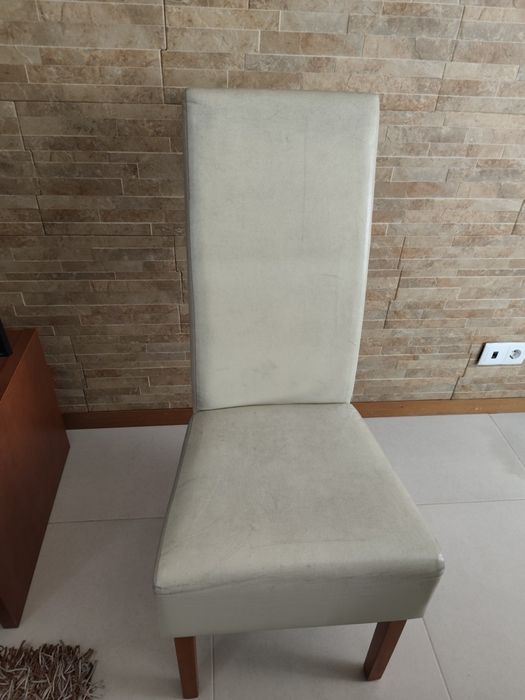 Cadeiras sala vendidas em separado se necessário