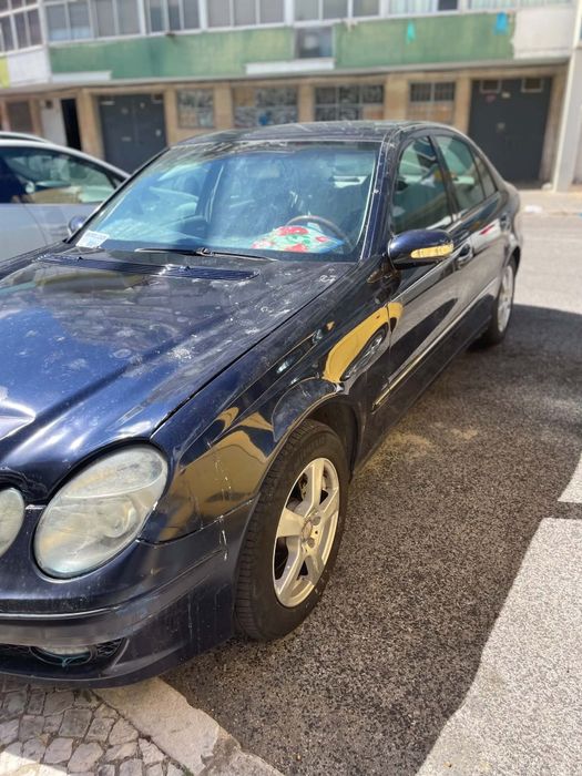 Mercedes E220cdi  com afazeres