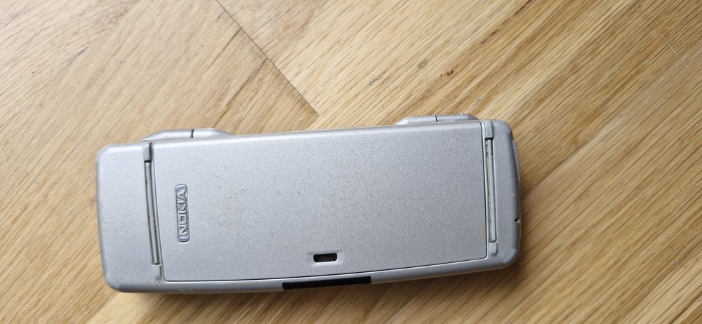 Telefon Nokia 9300