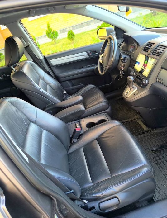 Продам Honda CR-V. 2.4. автомат . Газ-бегзин.