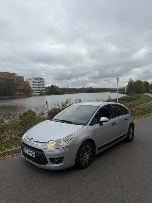 Citroën C4