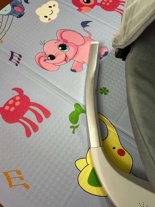 Центр El Camino Myla ME . 5 швидкостей, 2 положення спинки