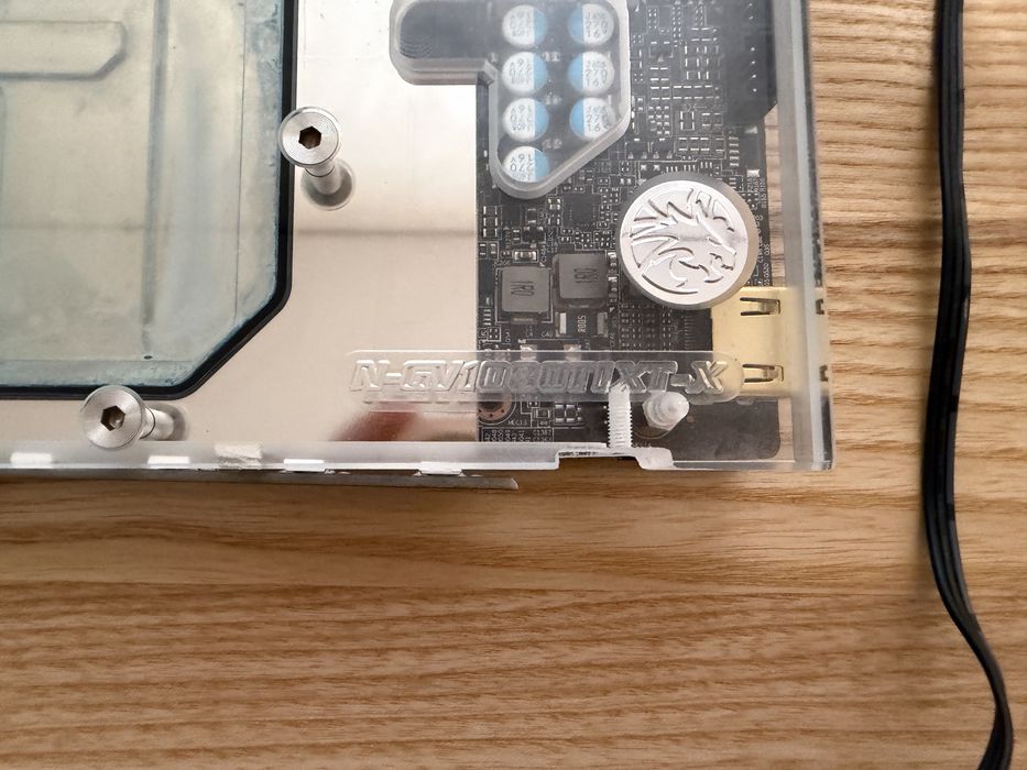 Продам бу водоблок  N-GV1080TIXT-X