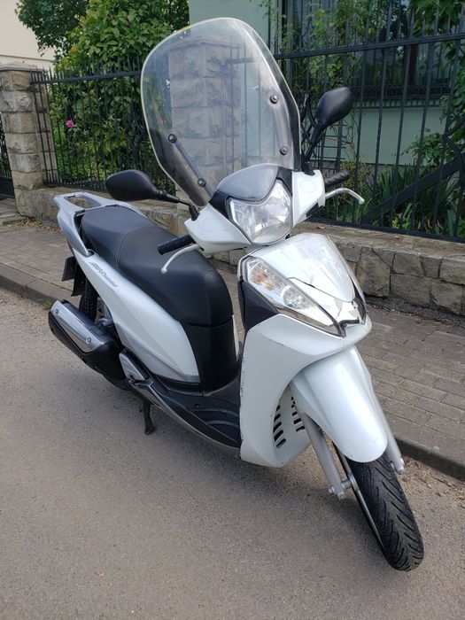 Скутер Honda SH300i