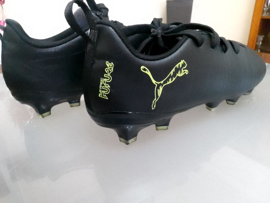 Chuteiras Puma Future