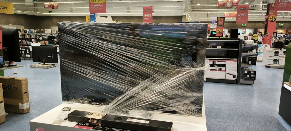 Vendo TV LG completamente nova com garantia.