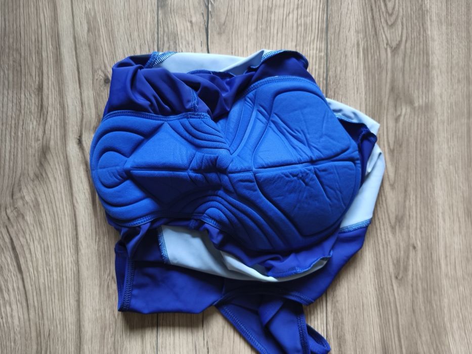 Nowe niebieskie spodenki rowerowe na szelkach Nivea