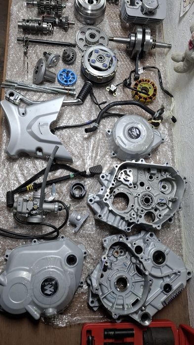 Головка Bajaj Boxer 125, Головка баджадж боксер