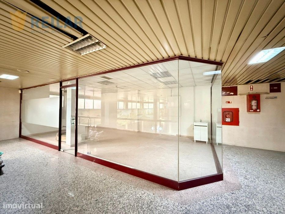 Póvoa de Santa Iria - Loja 31 m2