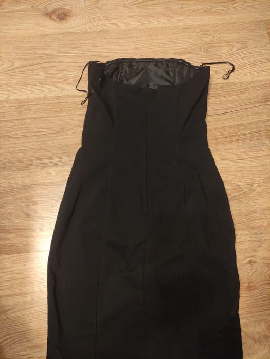 Sukienka czarna H&M