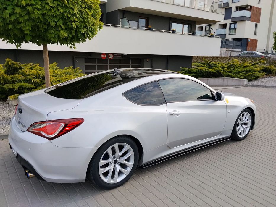 Hyundai Genesis Coupe FERRARI wygląd. Piękniejszy od starszych Ferrari coupe. BEZWYPADKOWY
