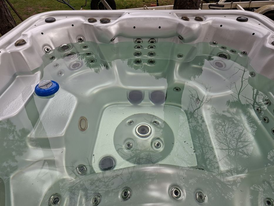 Jacuzzi ogrodowe 5 osobowe Premium Leisure 228x228 Essence Balboa