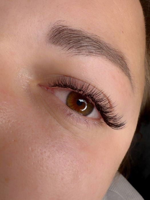 Нарощування вій Чернігів, наращивание ресниц Чернигов