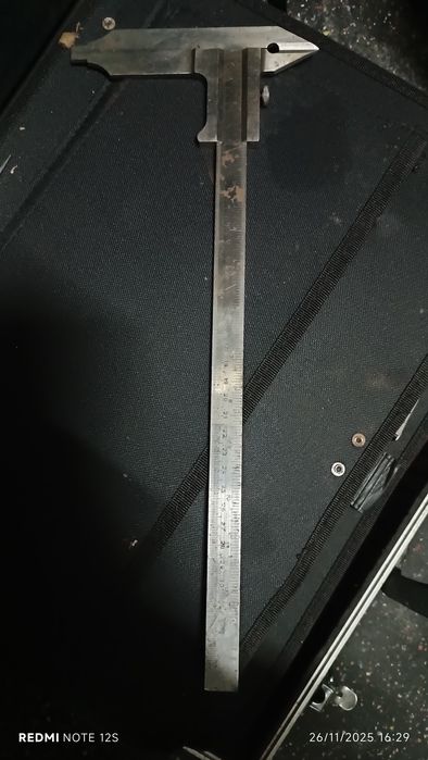 Paquímetro Alemão em Aço – 29€