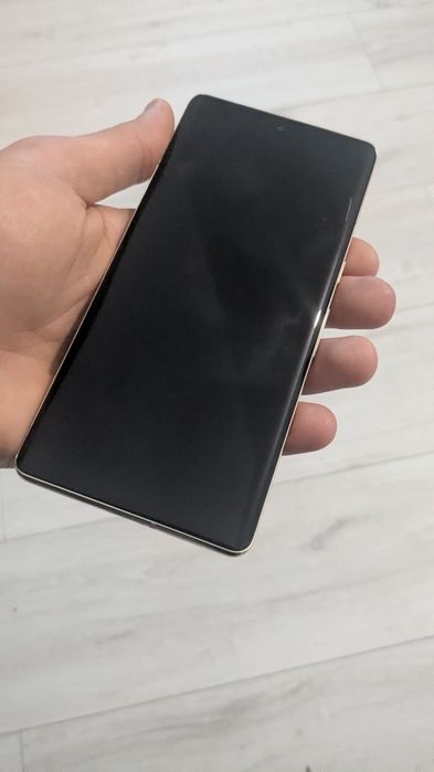 Google pixel 7 pro neverlok в хорошому стані