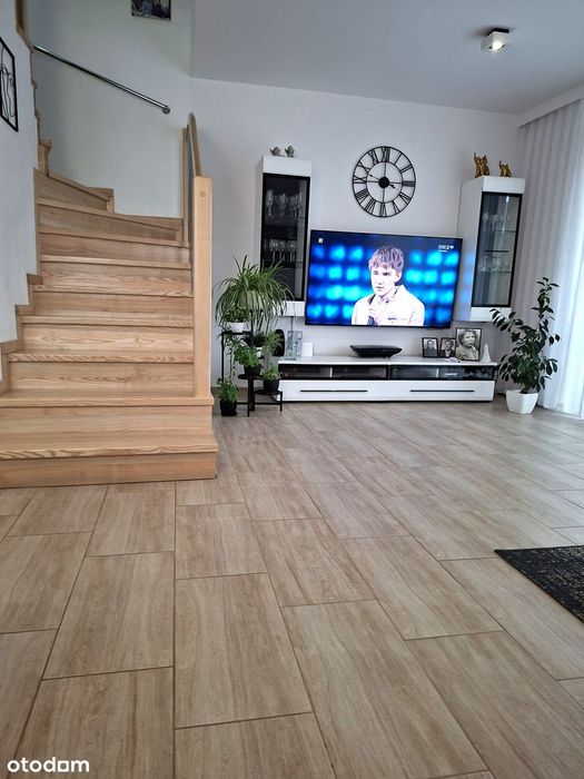 Dom w atrakcyjnej okolicy