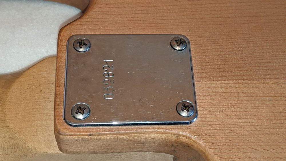 Бас гітара Бас гитара