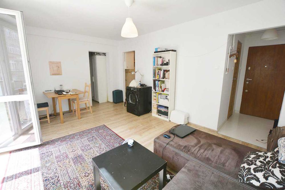 BEZPOŚREDNIO OD WŁAŚCICIELA,40m2,ŚCISŁE CENTRUM/RYNEK/Oławska, balkon,miejskie media, I piętro