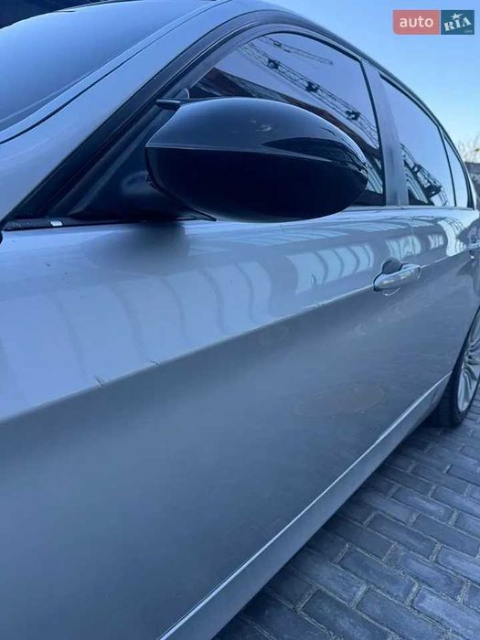 BMW E90 (бмв е90) 2.5 бензин