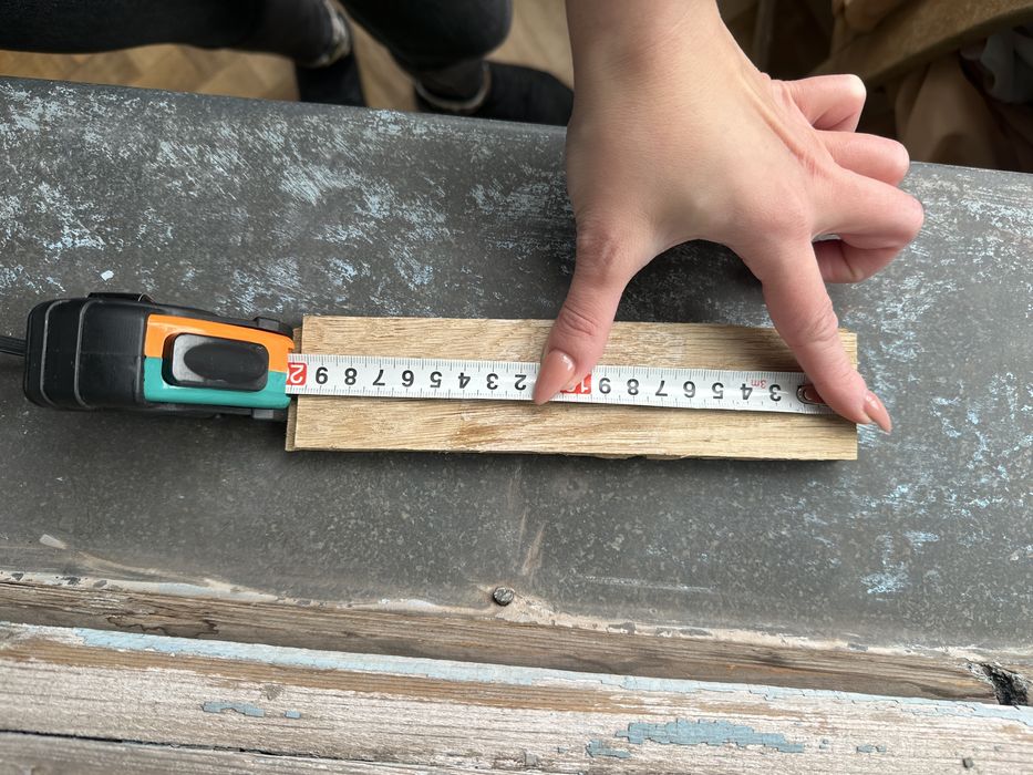 Деревяшки от пола паркета