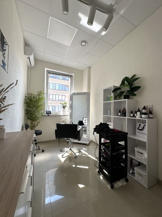 Аренда парикмахерского кресла (места)кератин/ колориста пос.Котовского