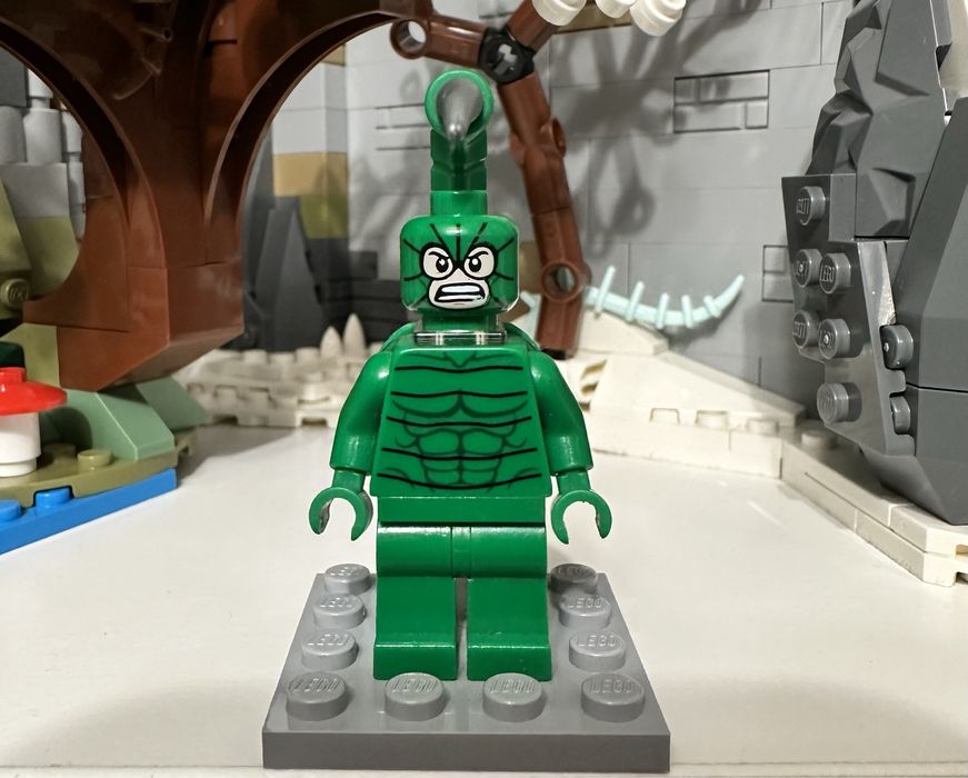 Lego Scorpion sh269 (zamiennie)