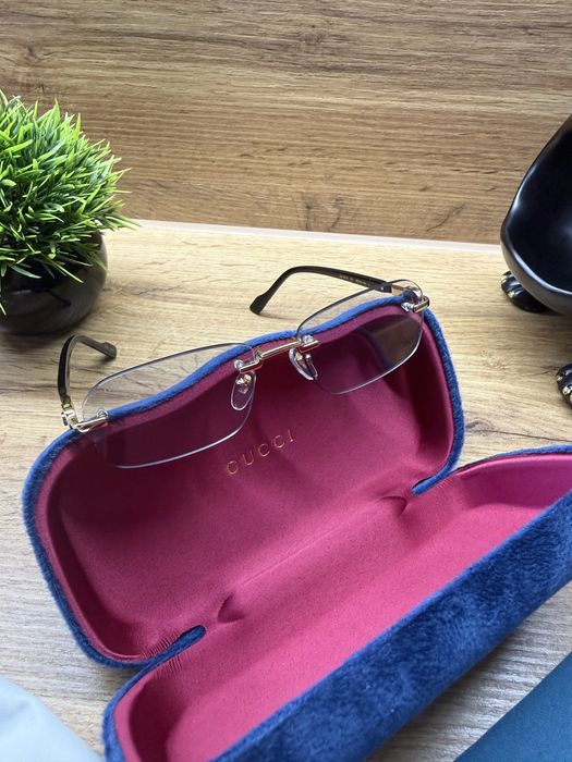 Окуляри gucci прямокутні без оправи